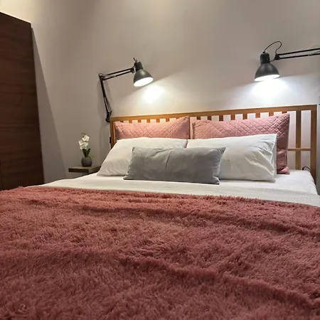 아파트 White Tower Area Loft