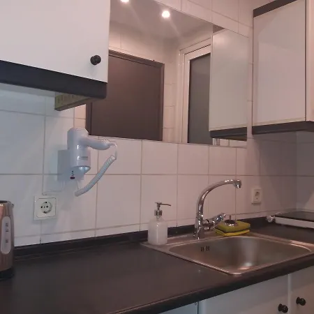 White Tower Area Loft شقة